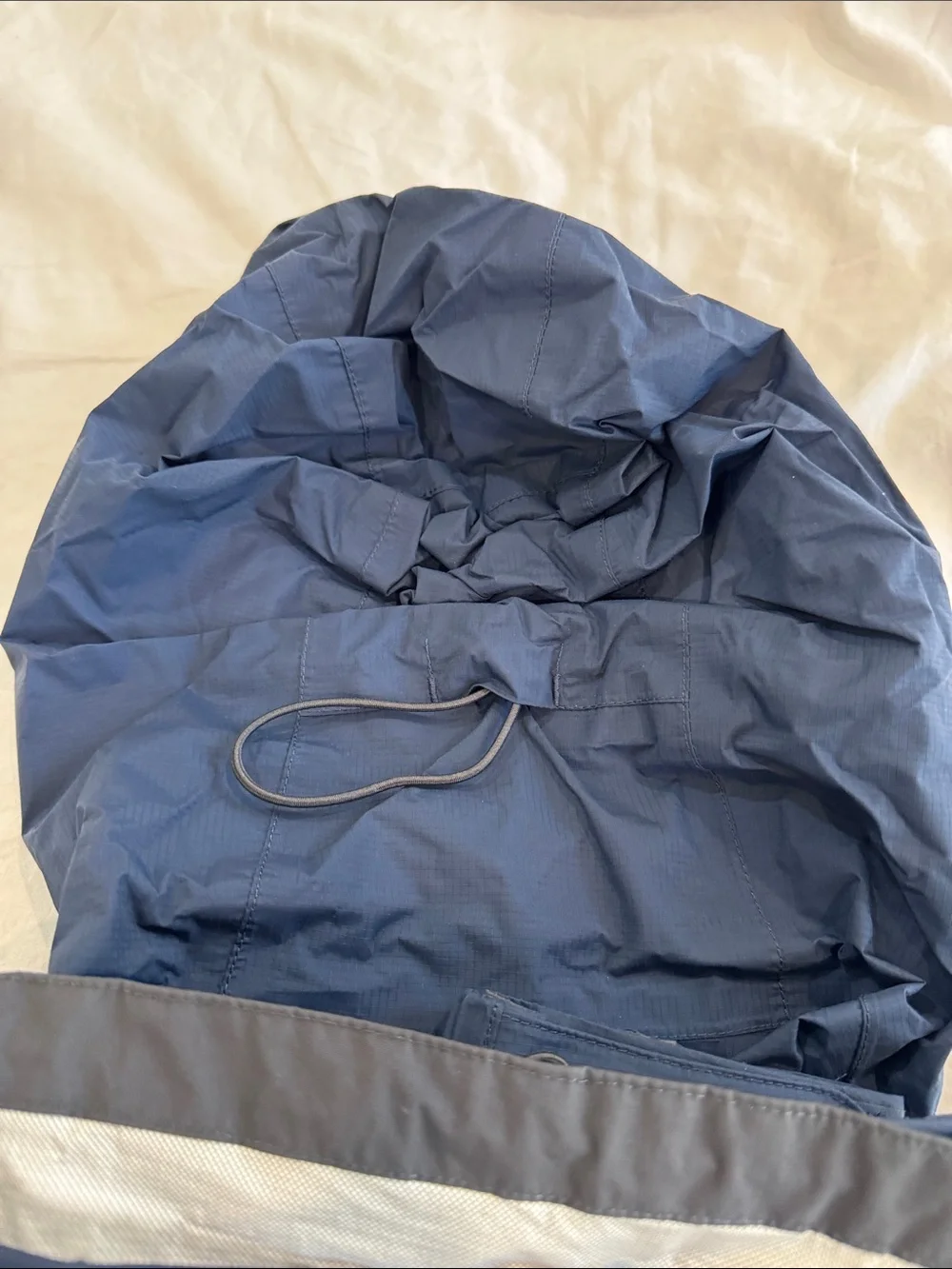 The North Face Men’s Navy Blue Hooded Rain Resistant Jacket